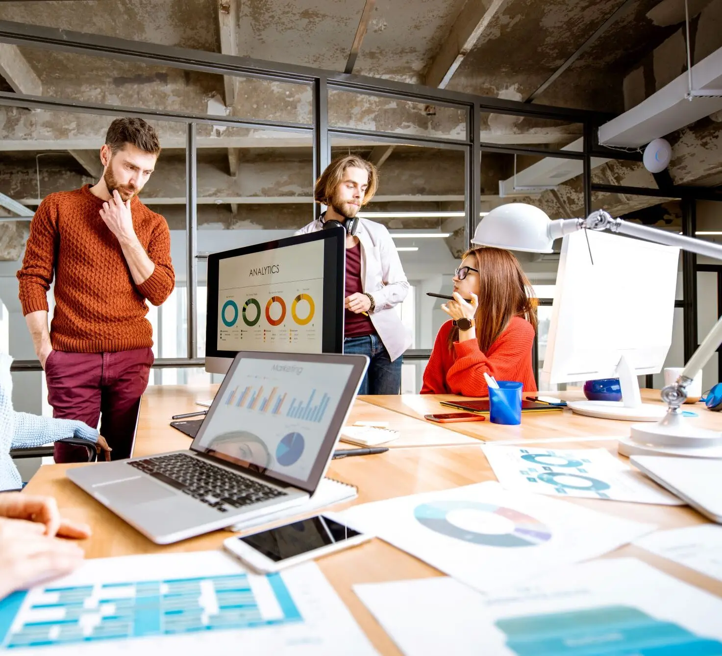 أخصائي استراتيجيات التسويق الرقمي للإعلانات المدفوعة