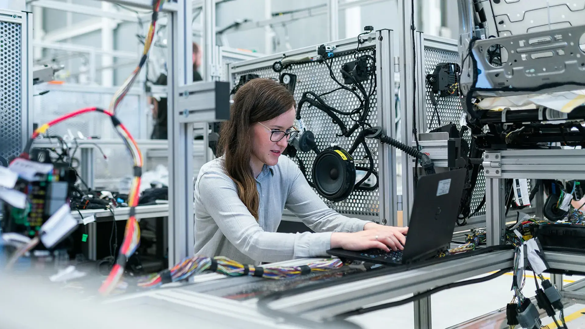 Embedded Systems Electrical Hardware Engineer Specialist